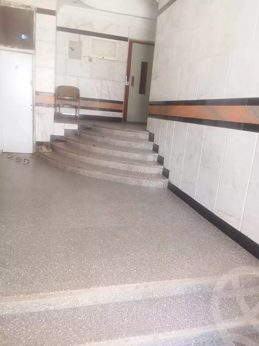 https://aqarmap.com.eg/ar/listing/7014233-for-sale-cairo-helwan-mnshy-yn-hlwn-rael-st