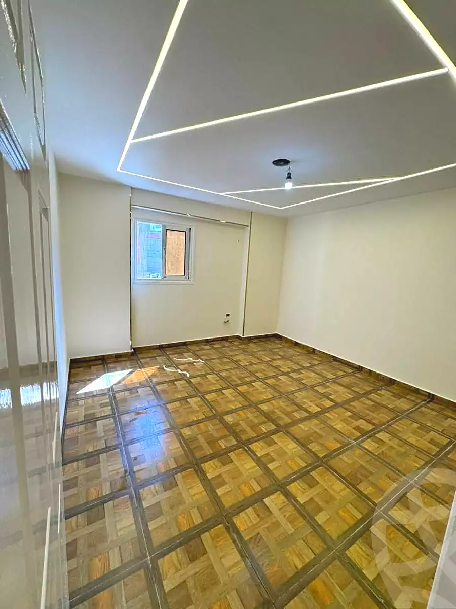 https://aqarmap.com.eg/ar/listing/7014274-for-sale-alexandria-sydy-bshr-sydy-bshr-bhry-khalil-hamada-st