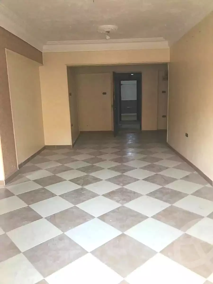 https://aqarmap.com.eg/en/listing/7014460-for-sale-alexandria-al-agamy-lbytsh