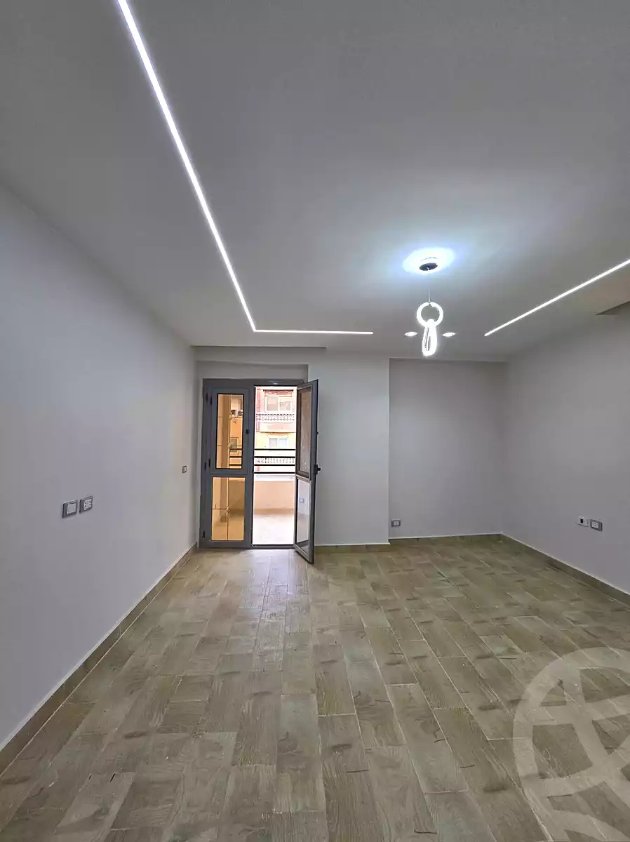 https://aqarmap.com.eg/ar/listing/7014491-for-sale-cairo-el-haram-el-lebeny-el-magzar-el-aly-st
