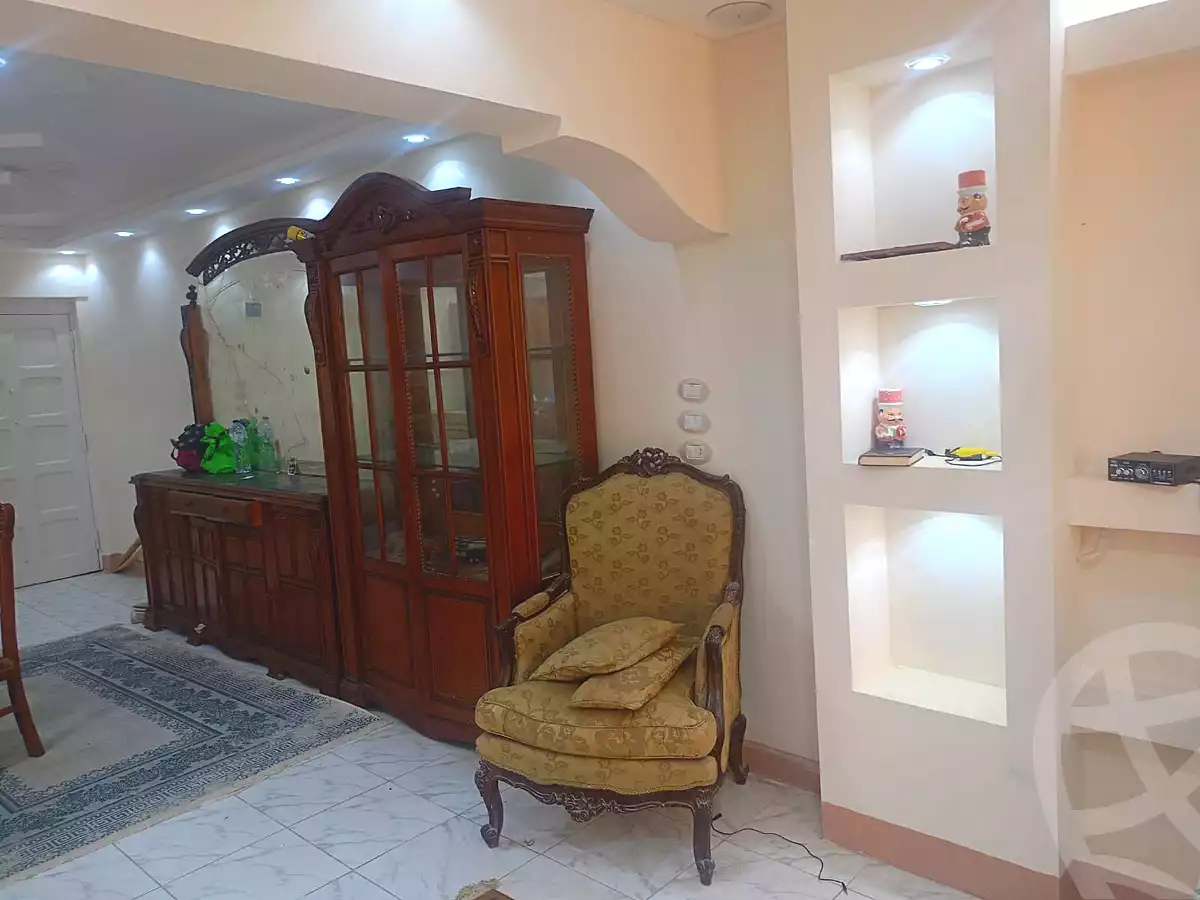 https://aqarmap.com.eg/ar/listing/7014938-for-sale-alexandria-al-agamy-lbytsh-bianchiii