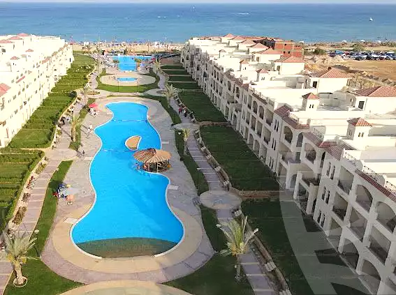 https://aqarmap.com.eg/en/listing/7015308-for-sale-ain-elsokhna-resorts-lsyryn-blm-bytsh