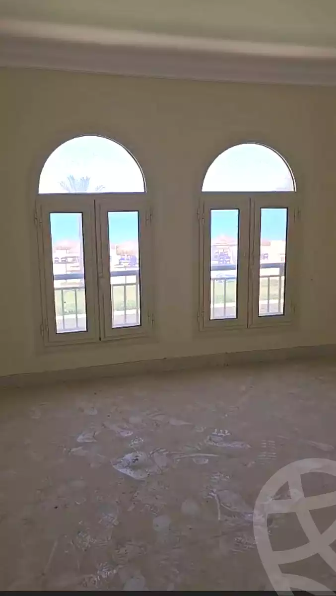 https://aqarmap.com.eg/en/listing/7015351-for-sale-ain-elsokhna-resorts-lsyryn-blm-bytsh