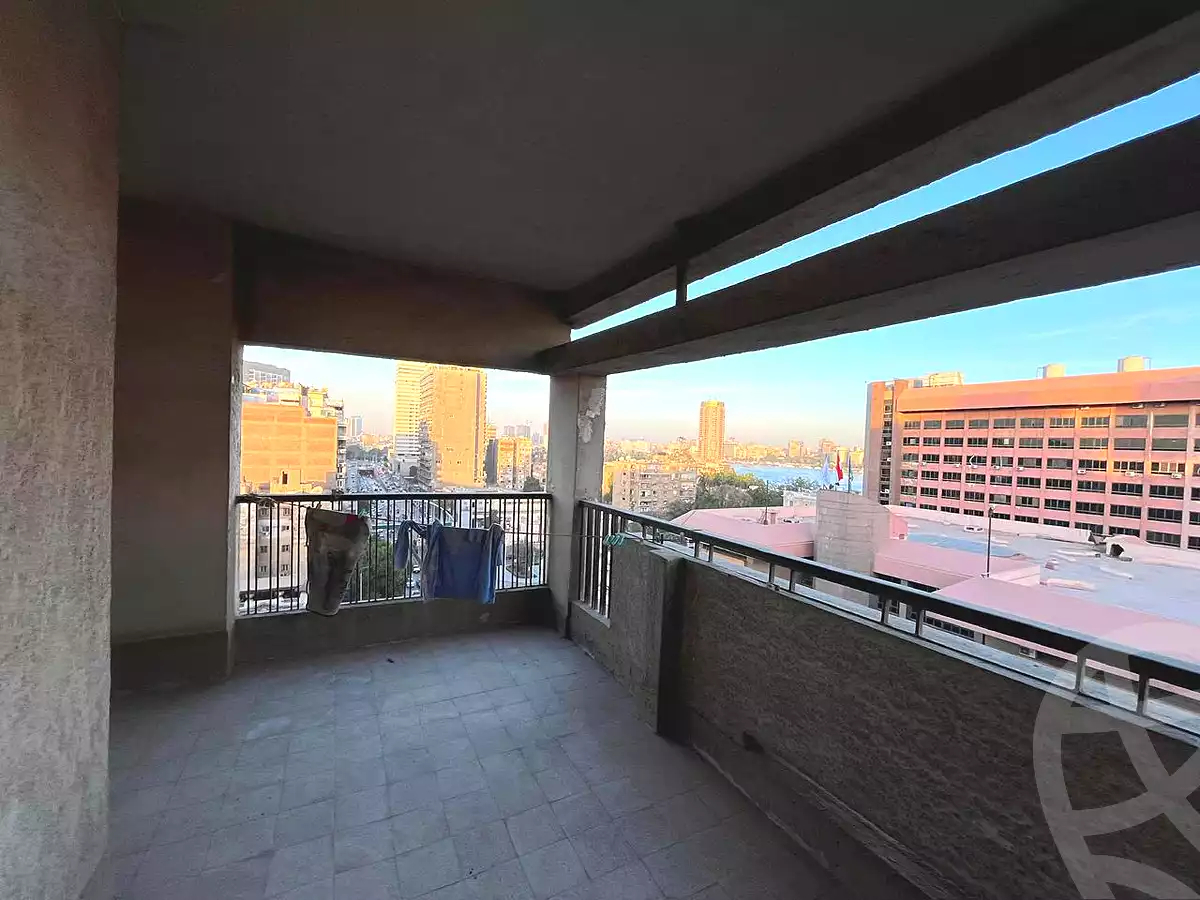 https://aqarmap.com.eg/ar/listing/7015549-for-sale-cairo-ljyz-shareaa-morad  charel degol