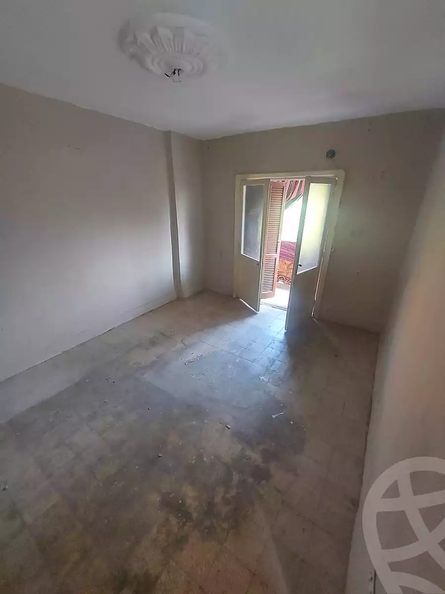 https://aqarmap.com.eg/en/listing/7015829-for-sale-cairo-helwan-kwrnysh-hlwn