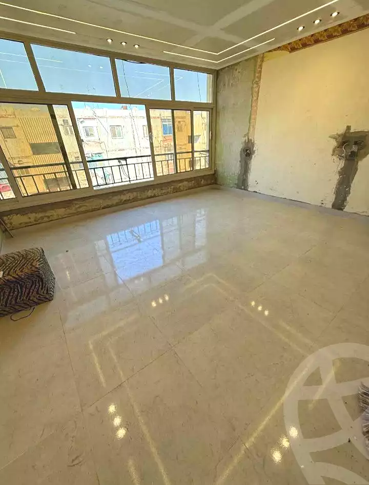 https://aqarmap.com.eg/ar/listing/7015884-for-sale-cairo-15th-of-may-Neighbourhood 10