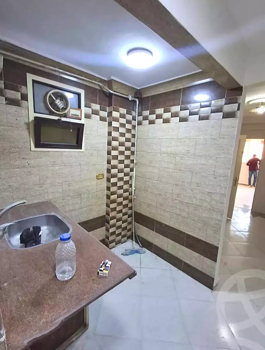 https://aqarmap.com.eg/en/listing/7016108-for-sale-alexandria-lsywf-el-falki