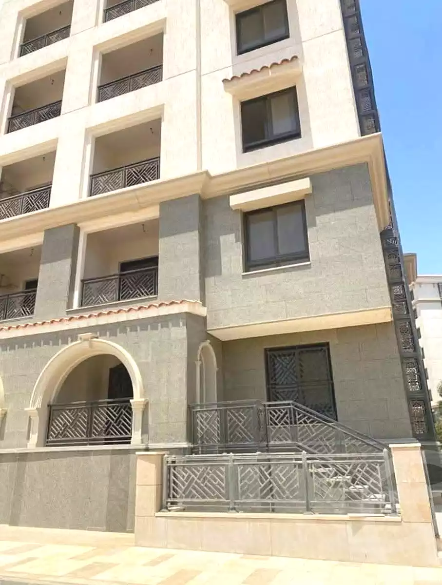 https://aqarmap.com.eg/ar/listing/7016118-for-sale-cairo-new-administrative-capital-r7-celia-mntq-l-mrt-1