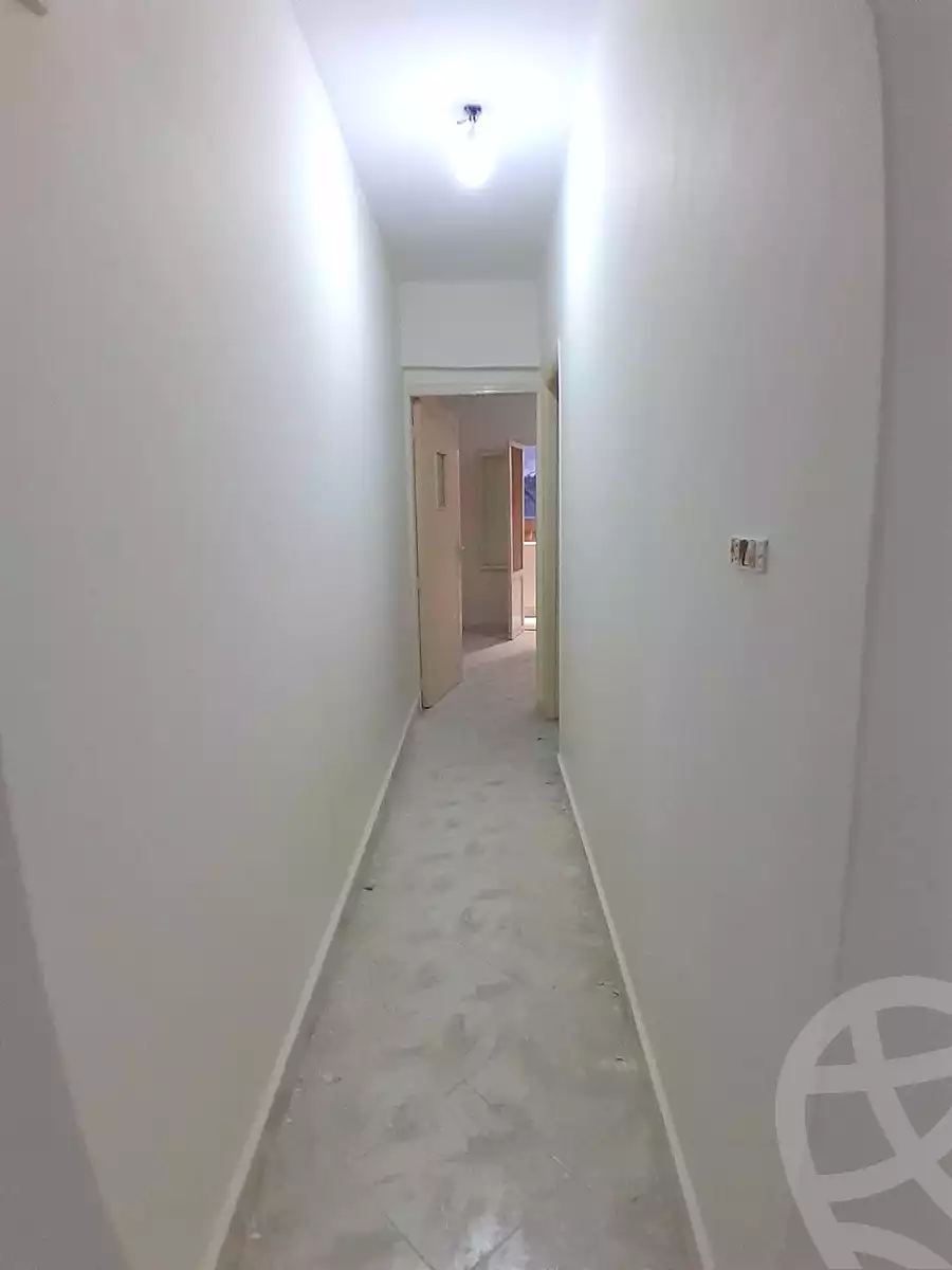 https://aqarmap.com.eg/ar/listing/7016211-for-sale-alexandria-al-agamy-el-hanouvel