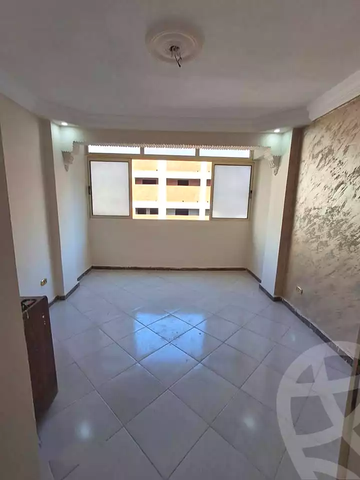 https://aqarmap.com.eg/en/listing/7016201-for-sale-alexandria-lsywf-el-falki