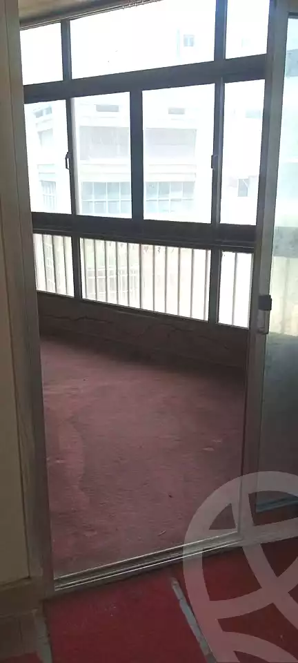 https://aqarmap.com.eg/en/listing/7016238-for-sale-alexandria-lauran