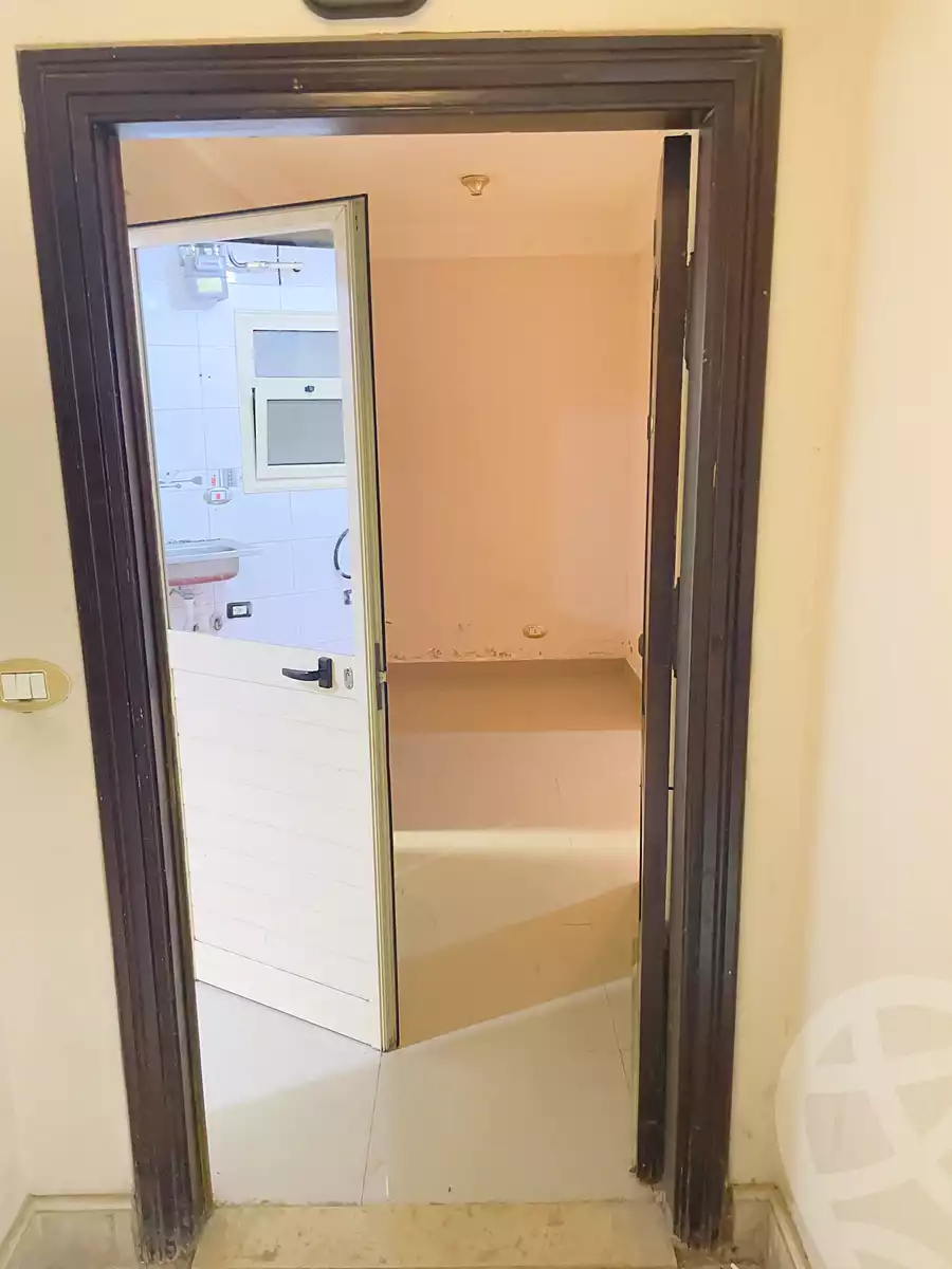 https://aqarmap.com.eg/en/listing/7016270-for-sale-cairo-el-maadi-compounds-el-baron-city