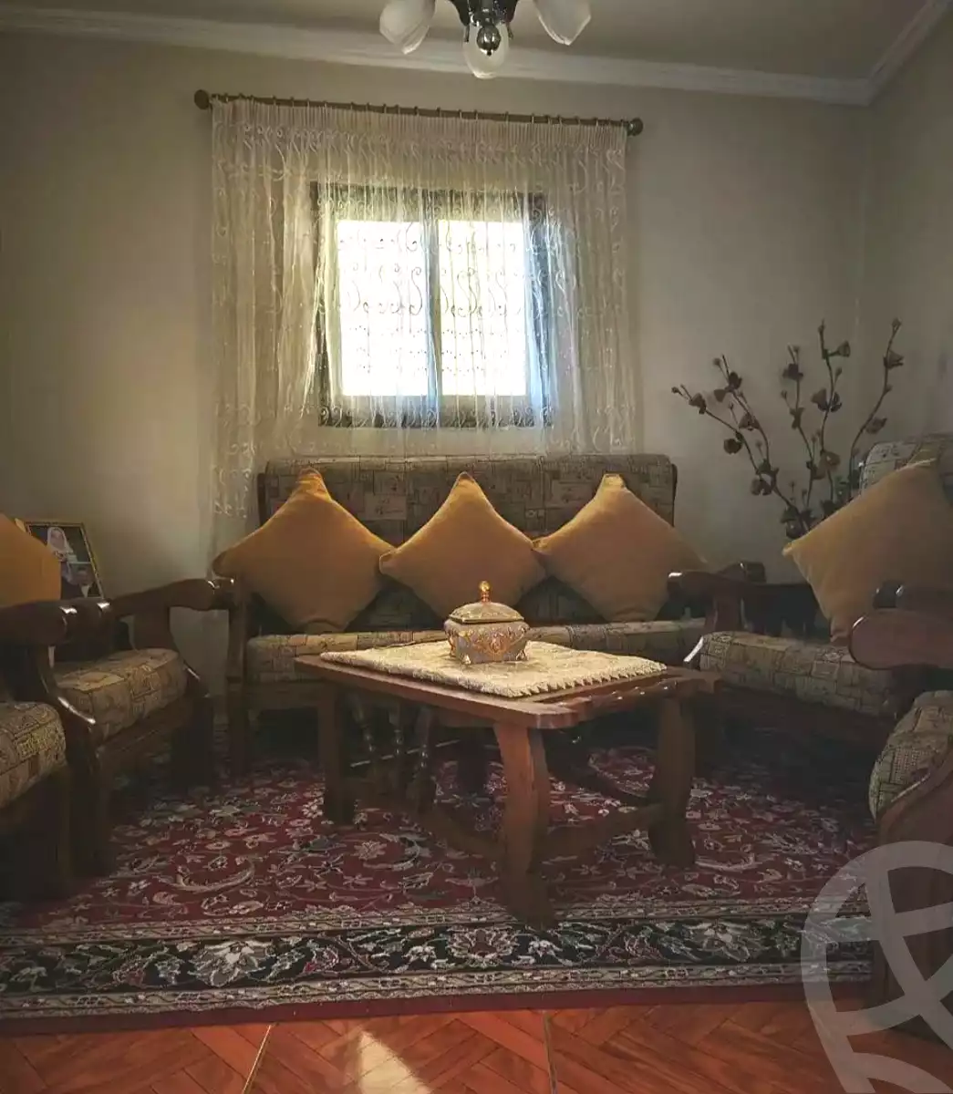 https://aqarmap.com.eg/ar/listing/7016374-for-sale-alexandria-miami-khld-bn-lwlyd