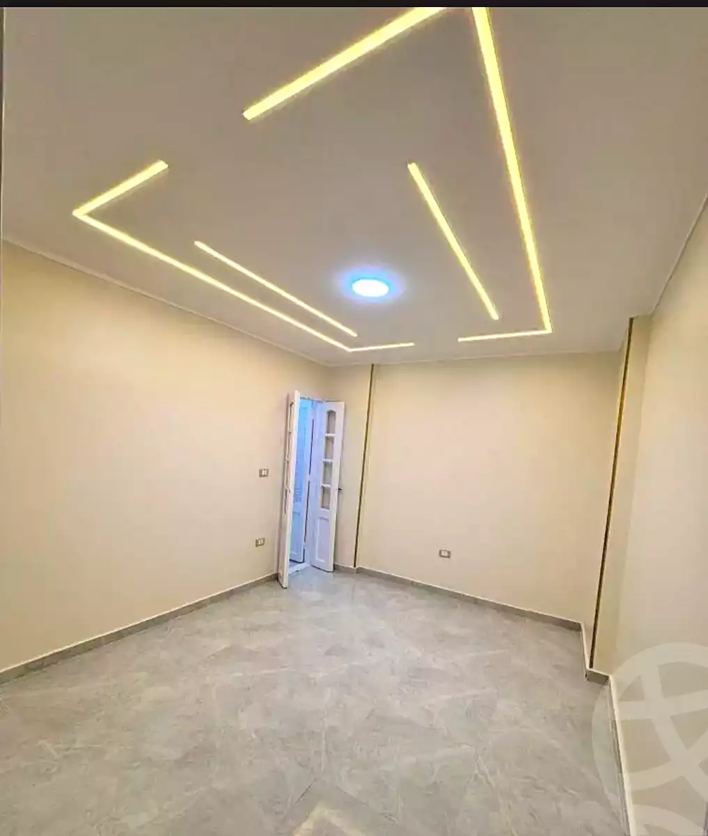 https://aqarmap.com.eg/en/listing/7016406-for-sale-alexandria-sydy-bshr-sydy-bshr-bhry-shr-mhmwd-l-yswy