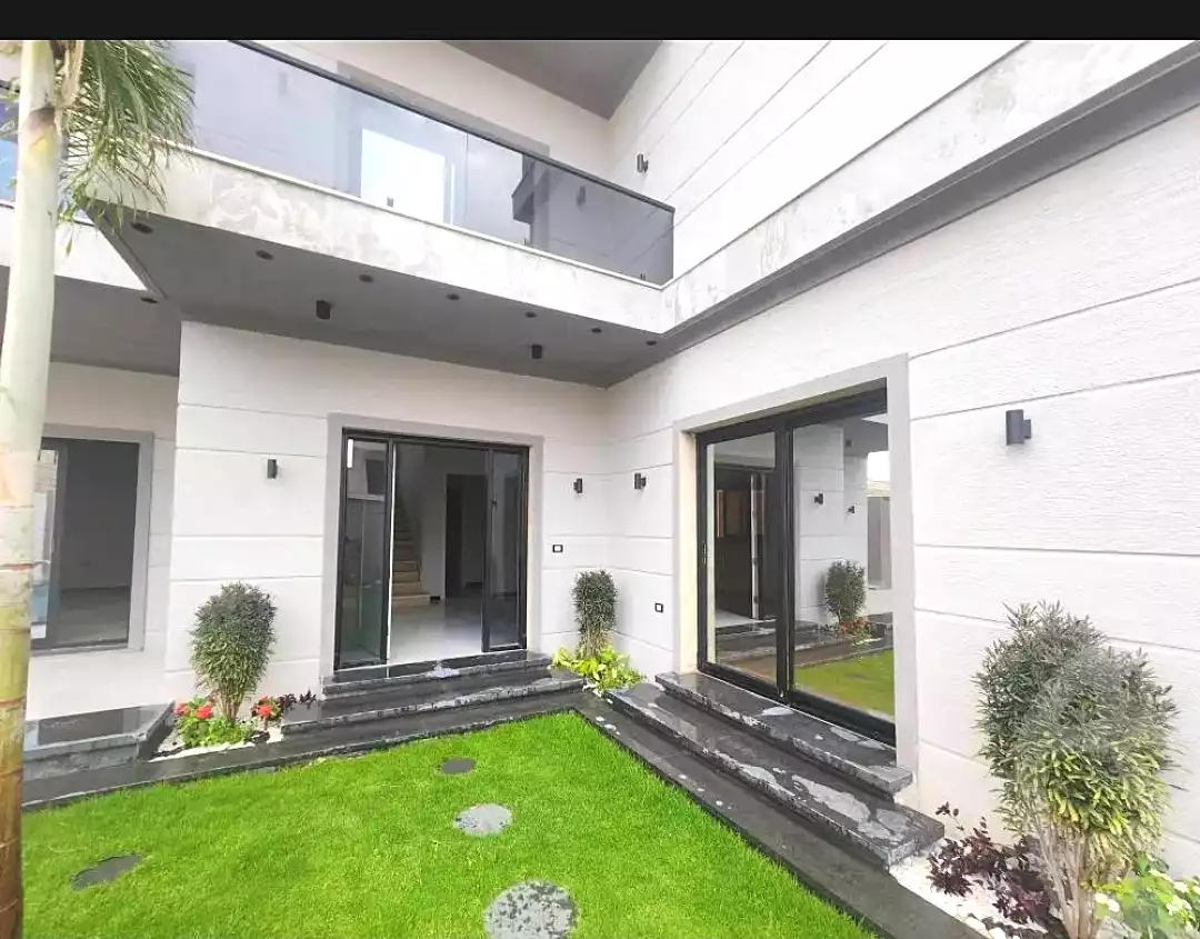 https://aqarmap.com.eg/en/listing/7016485-for-sale-alexandria-sydy-bshr