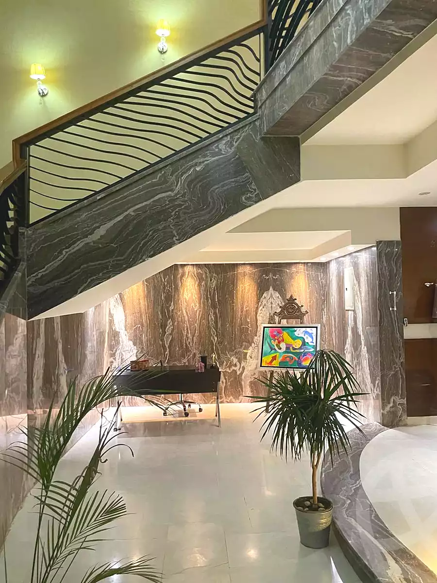 دوبلكس بـ٦ غرف نوم في Mirage Mall، صورة ٨ من ٣٨