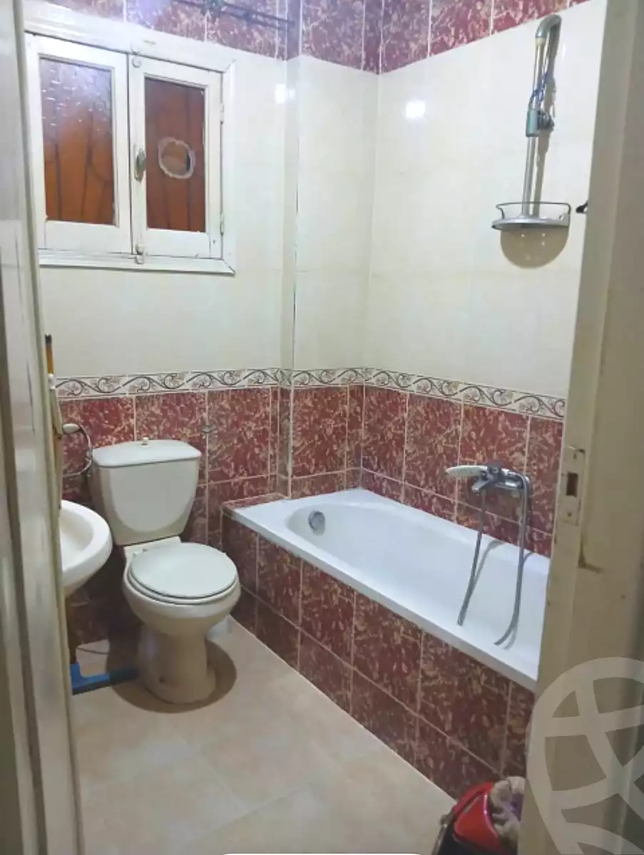 https://aqarmap.com.eg/en/listing/7016918-for-rent-cairo-ain-shams-ain-shams-el-sharkia-el-eshrein-stt