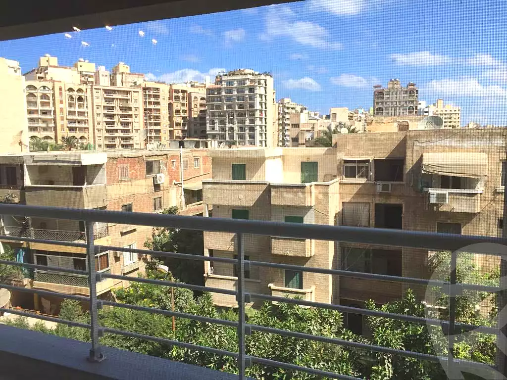 https://aqarmap.com.eg/ar/listing/7017119-for-sale-alexandria-smouha-ademon-fremon-st