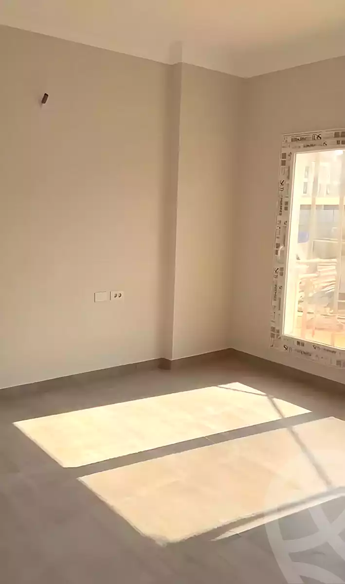 شقة بـ٣ غرف نوم في مايان، صورة ٤ من ٨