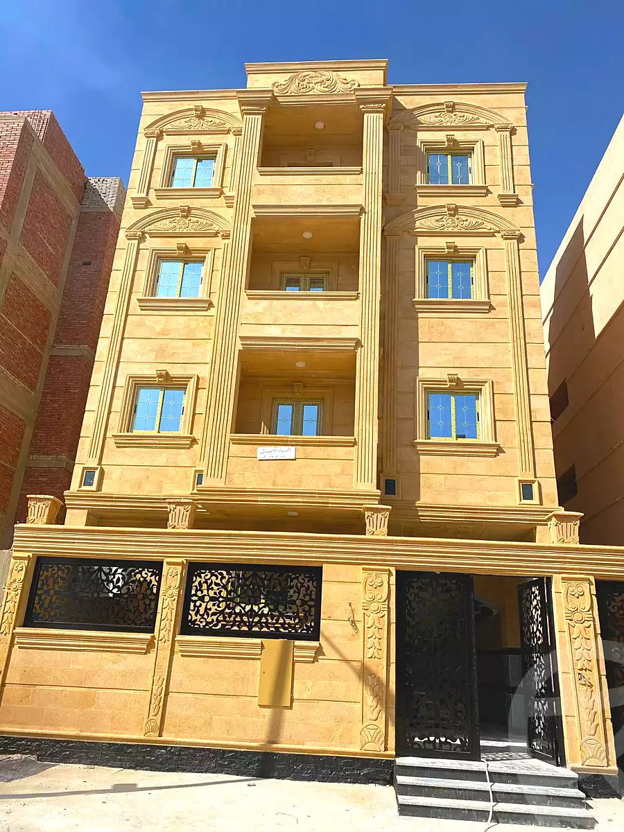 https://aqarmap.com.eg/en/listing/7017683-for-sale-cairo-6th-of-october-el-tawsaat-el-shamalya-hy-2000-qt