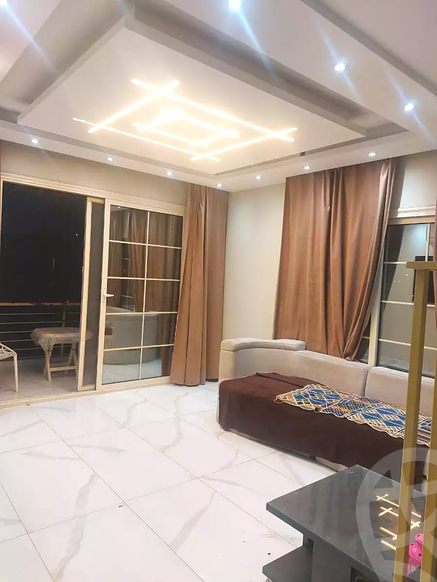 فيلا بـ٦ غرف نوم في ايفر، صورة ١٣ من ١٣