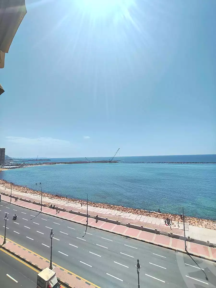 https://aqarmap.com.eg/ar/listing/7018262-for-sale-alexandria-sydy-bshr-tryq-ljysh
