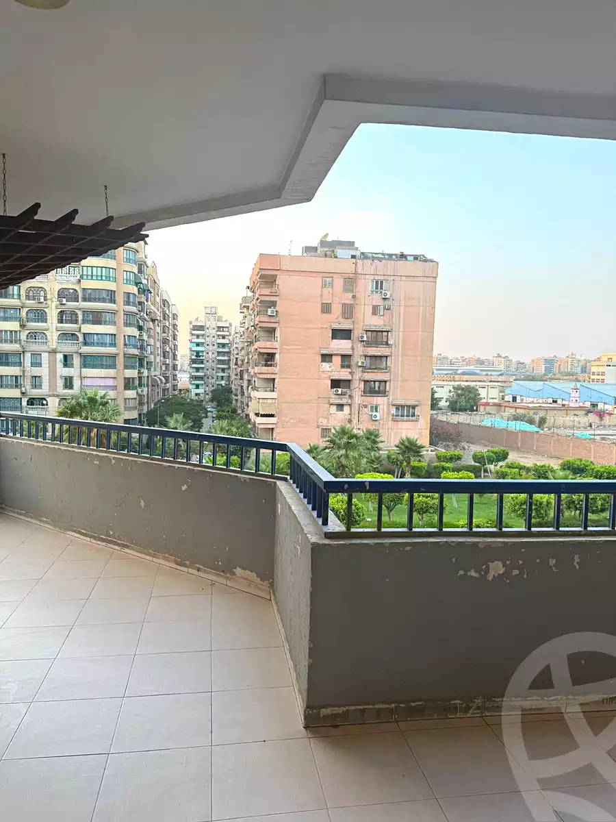 https://aqarmap.com.eg/ar/listing/7015179-for-sale-cairo-nasr-city-hay-el-sefarat-sifarat-st