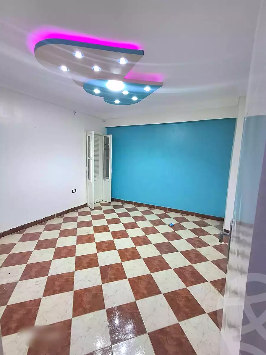 https://aqarmap.com.eg/en/listing/7018346-for-sale-alexandria-lsywf-el-falki