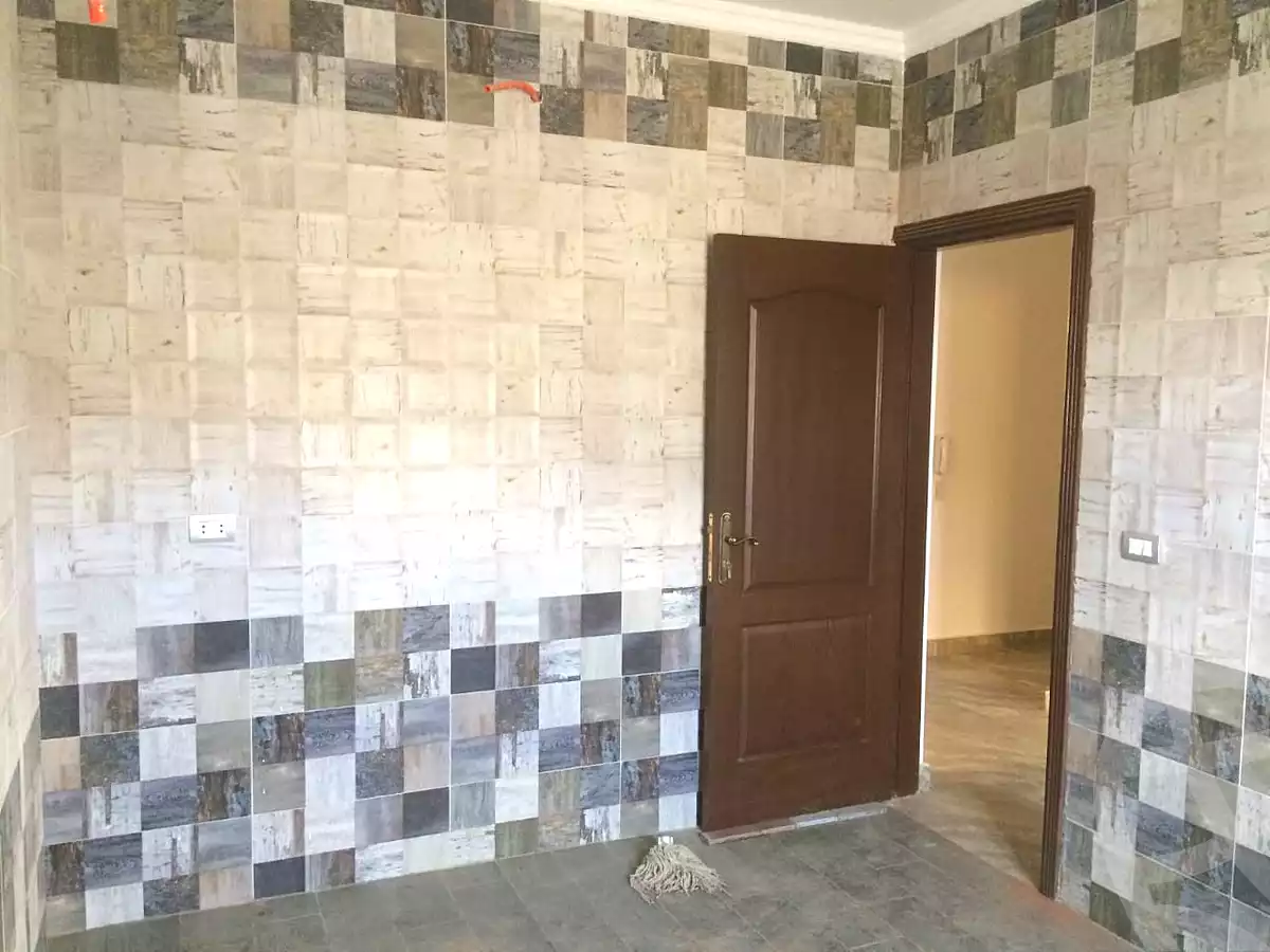 https://aqarmap.com.eg/ar/listing/7018442-for-rent-cairo-new-cairo-first-settlement-neighbourhood-10-el-shaheed-abdul-fattah-ahmed-st