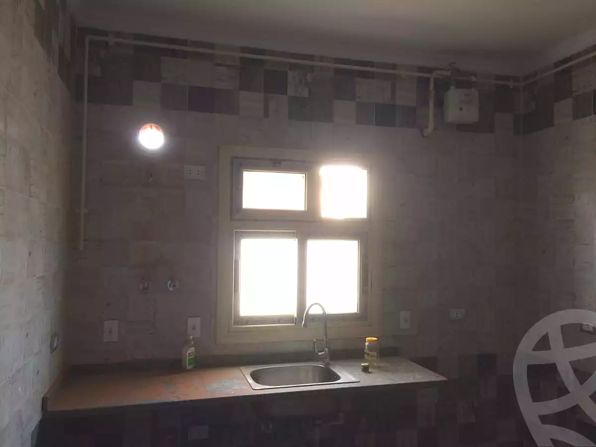 https://aqarmap.com.eg/ar/listing/7018442-for-rent-cairo-new-cairo-first-settlement-neighbourhood-10-el-shaheed-abdul-fattah-ahmed-st