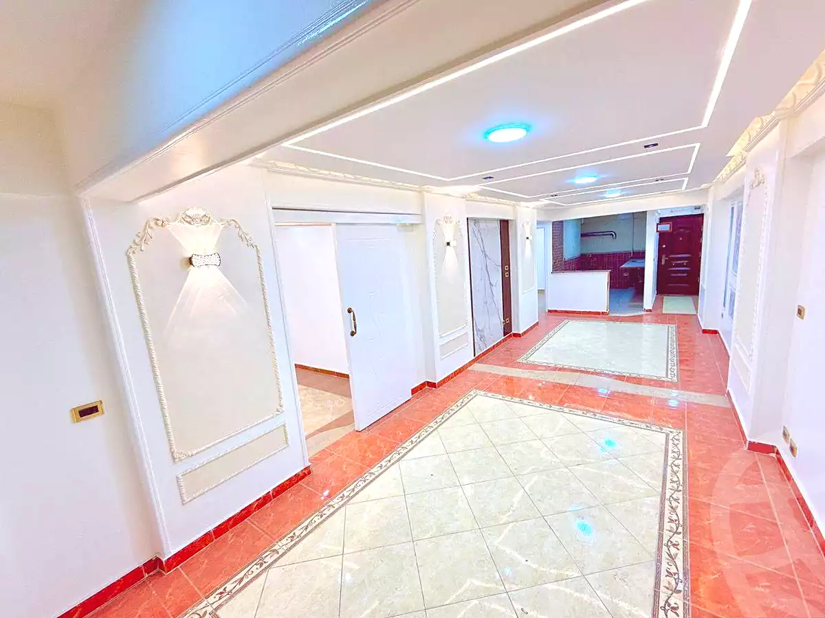 https://aqarmap.com.eg/ar/listing/7019015-for-sale-alexandria-miami-mahmoud-el-isawy-st