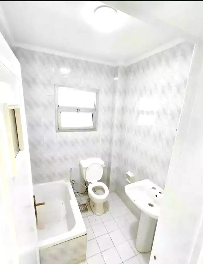 https://aqarmap.com.eg/ar/listing/7019132-for-sale-alexandria-al-agamy-shataa-el-nakheel