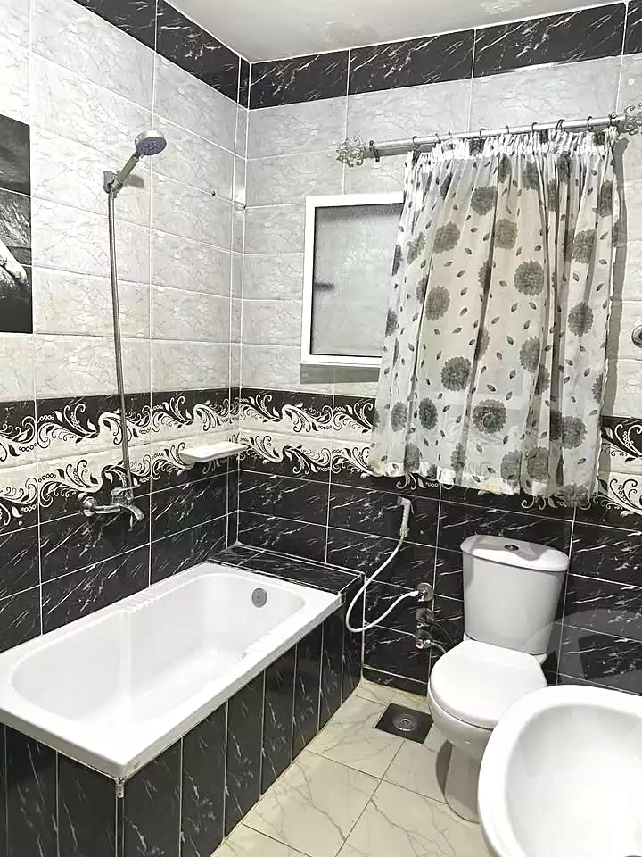 https://aqarmap.com.eg/ar/listing/7019499-for-sale-alexandria-al-agamy-el-hanouvel-al-asdakaa-st