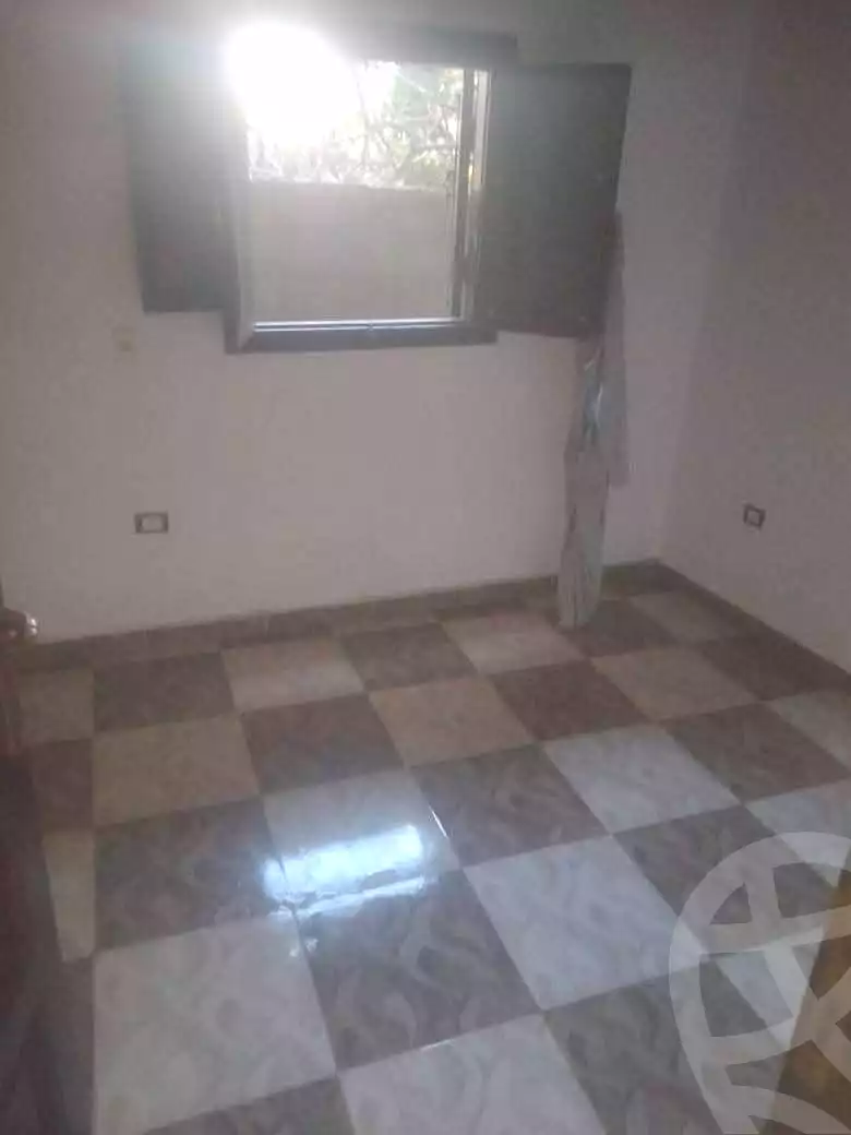 https://aqarmap.com.eg/ar/listing/7019646-for-sale-alexandria-al-agamy-lbytsh-bianchiii