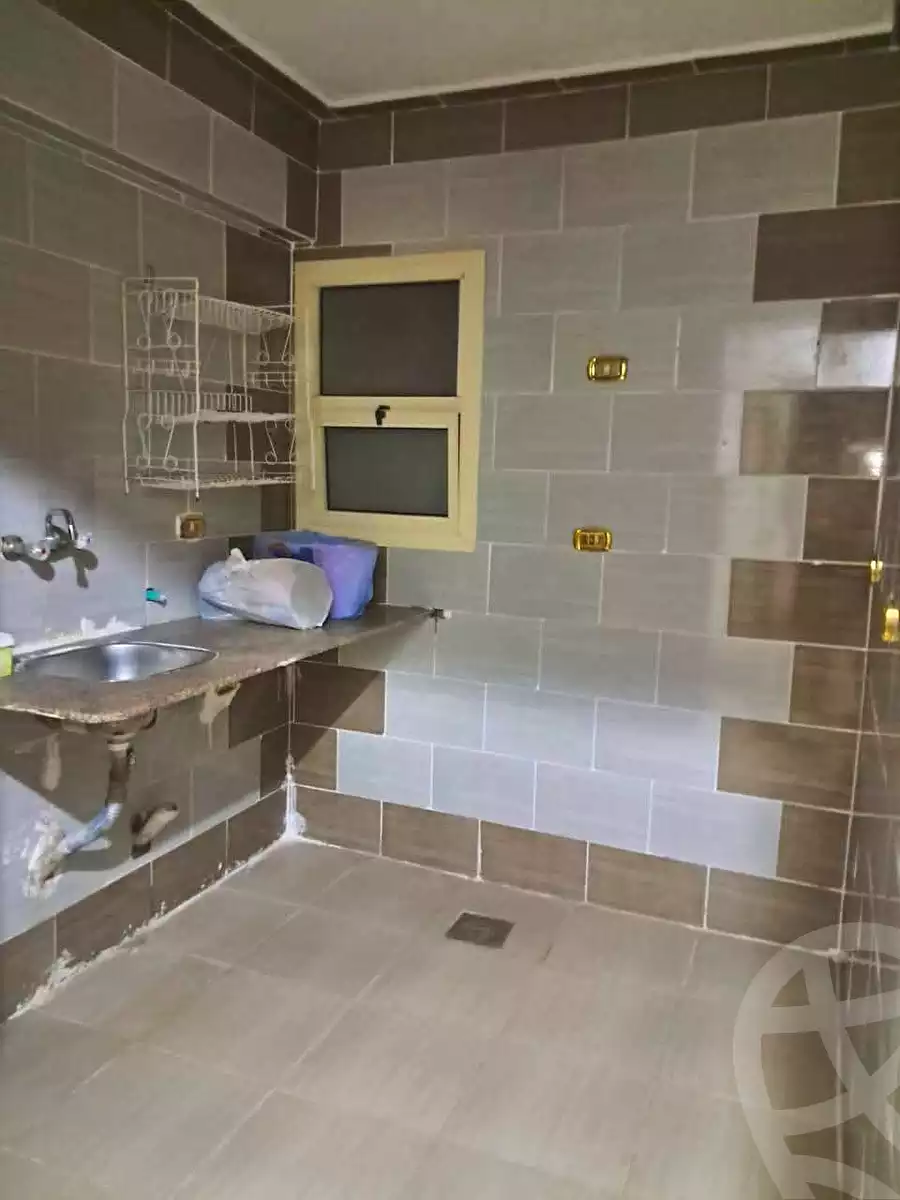 https://aqarmap.com.eg/en/listing/7019652-for-sale-alexandria-al-agamy-lbytsh-bianchiii-street-11