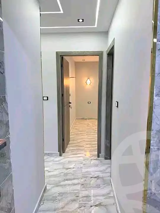 https://aqarmap.com.eg/ar/listing/7019712-for-sale-cairo-el-haram-el-lebeny-soltan-khattab-st