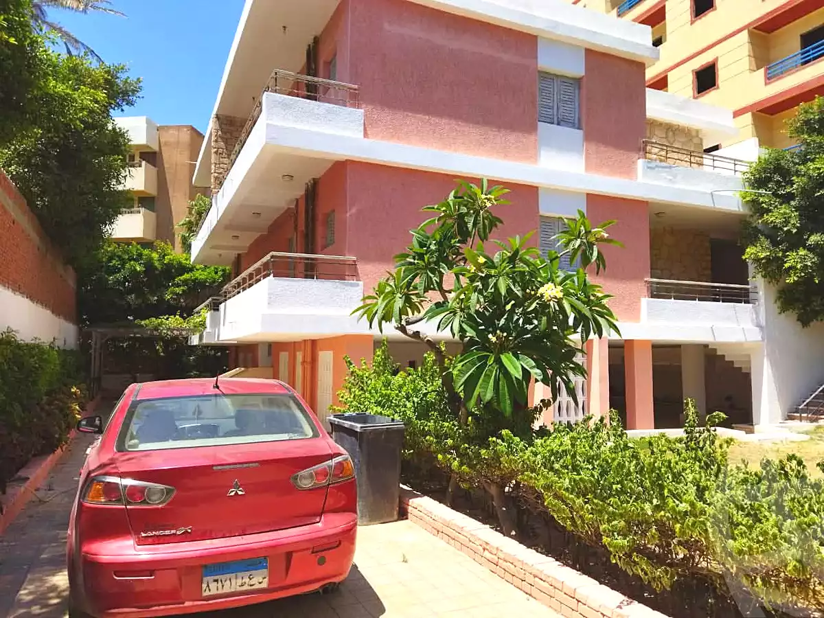 https://aqarmap.com.eg/ar/listing/7020002-for-sale-alexandria-al-agamy-bw-ywsf