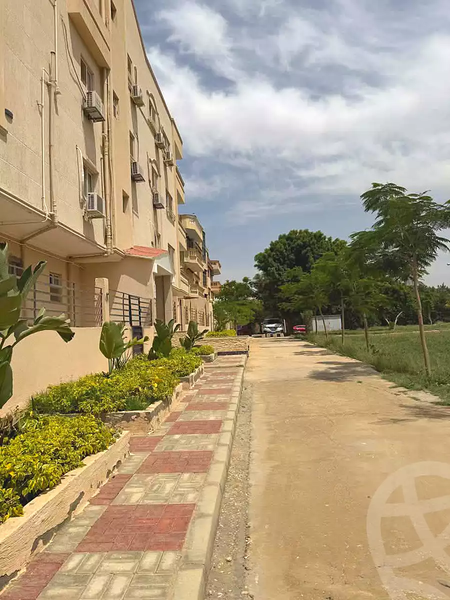https://aqarmap.com.eg/ar/listing/7020032-for-sale-cairo-el-shorouk-lhy-lsb-neighbourhood-1