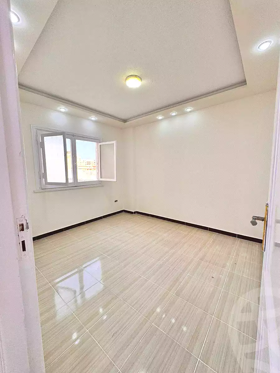 https://aqarmap.com.eg/ar/listing/7020058-for-sale-alexandria-al-agamy