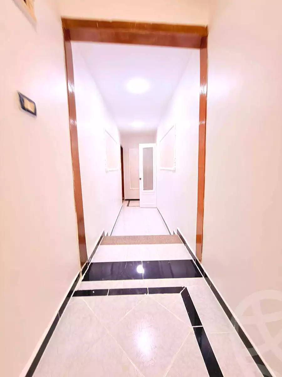 https://aqarmap.com.eg/en/listing/7020149-for-sale-alexandria-al-agamy