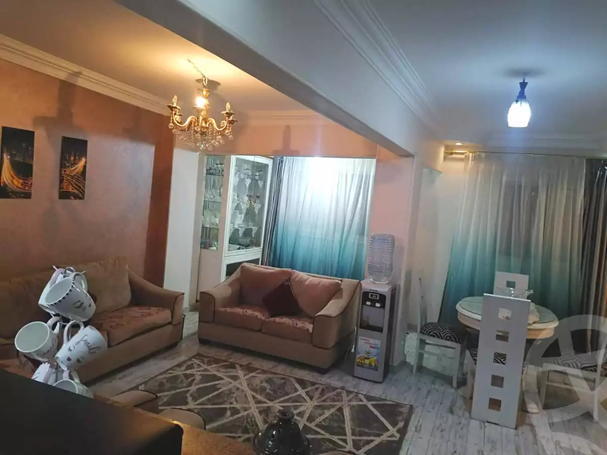 https://aqarmap.com.eg/en/listing/7020219-for-sale-cairo-ain-shams-6-october-st