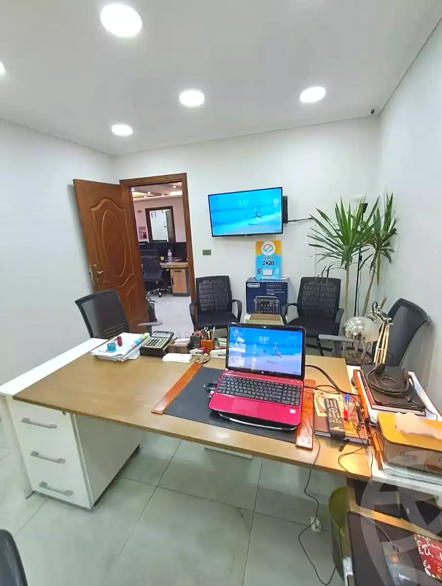 https://aqarmap.com.eg/ar/listing/7020267-for-sale-alexandria-moharram-bey-grin-st