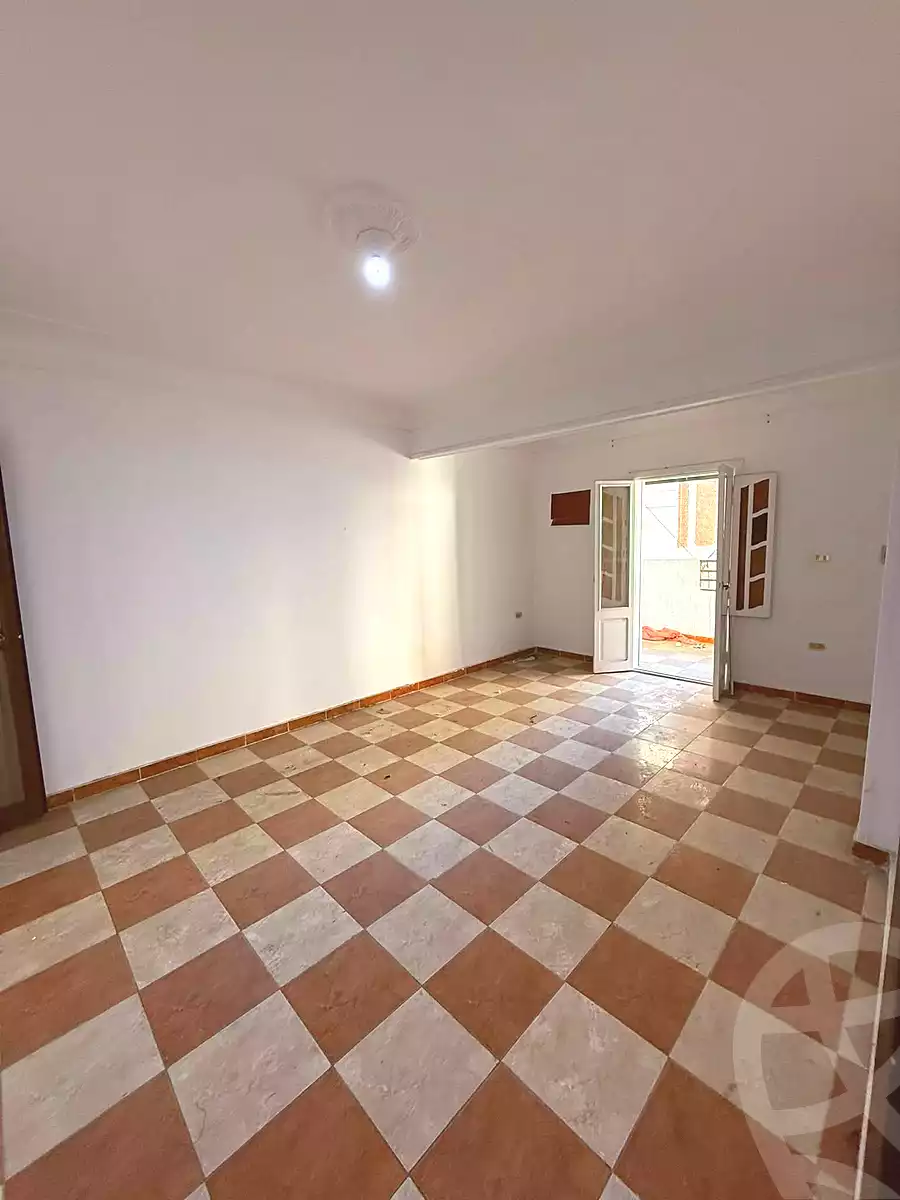 https://aqarmap.com.eg/ar/listing/7020359-for-sale-alexandria-sydy-bshr-sydy-bshr-bhry