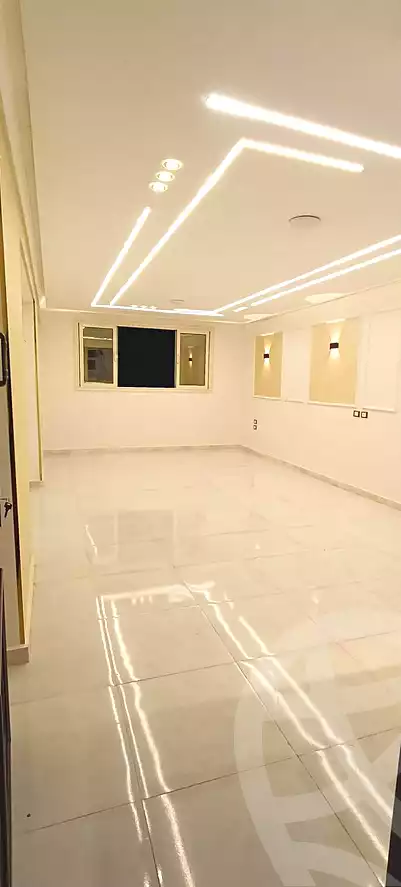 https://aqarmap.com.eg/en/listing/7020371-for-sale-cairo-helwan-hadayek-helwan-el-eshrein-st