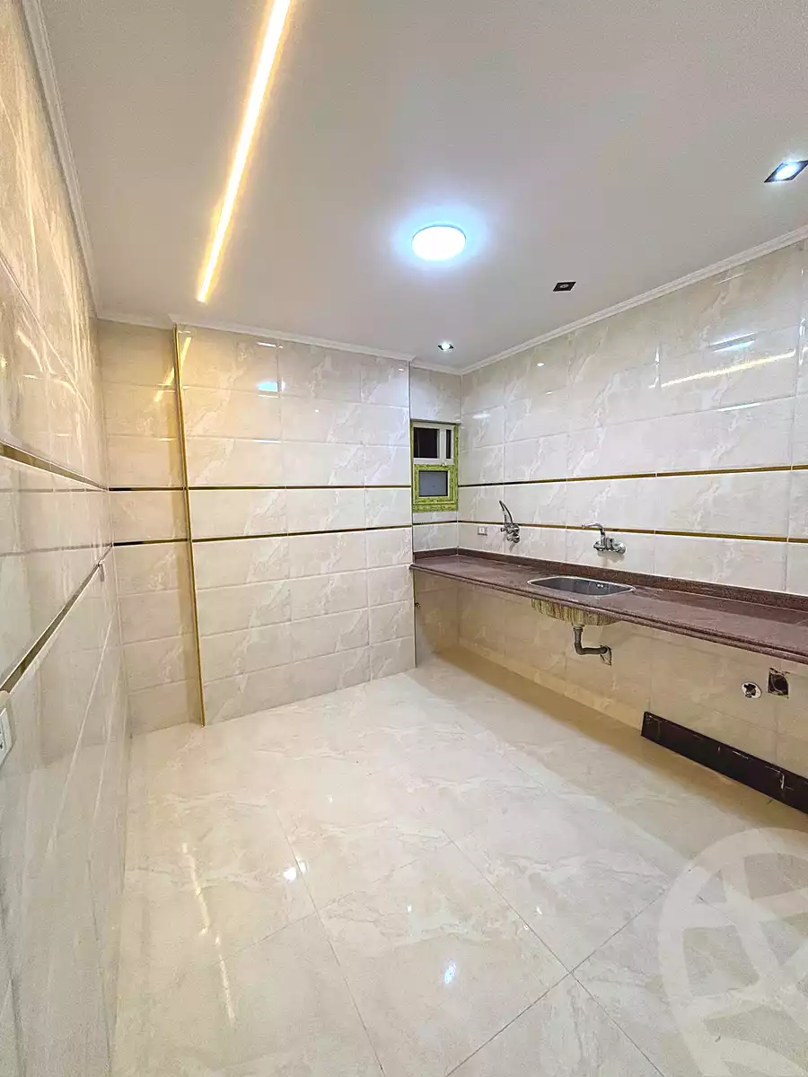 https://aqarmap.com.eg/en/listing/7020576-for-sale-alexandria-sydy-bshr-sydy-bshr-bhry-street-15