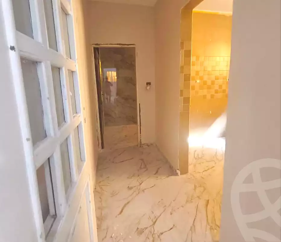 https://aqarmap.com.eg/ar/listing/7020606-for-sale-cairo-15th-of-may-Neighbourhood 10