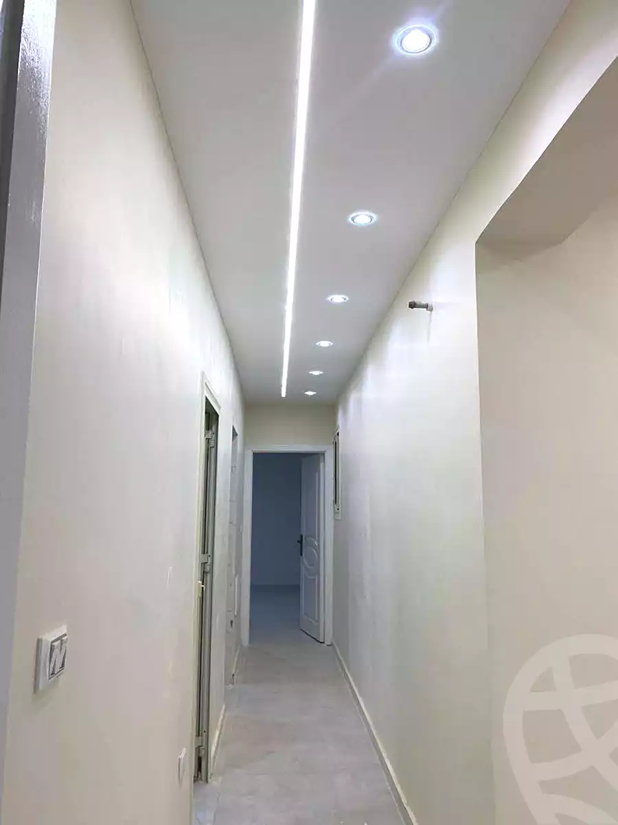 https://aqarmap.com.eg/ar/listing/7020636-for-sale-cairo-nozha-2-el-khamseen-st