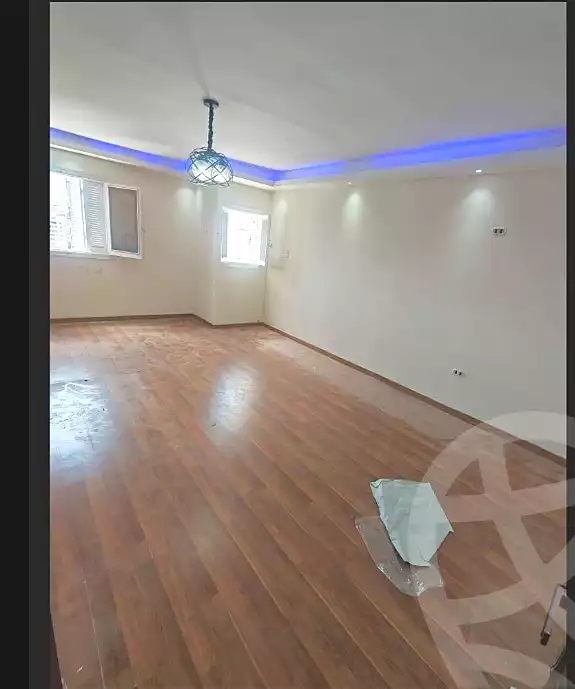 https://aqarmap.com.eg/en/listing/7020968-for-sale-alexandria-al-agamy-el-hanouvel-kasr-al-quiri-st-1