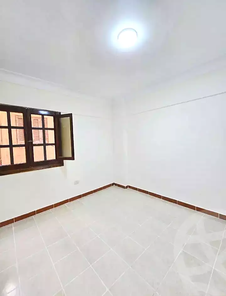 https://aqarmap.com.eg/ar/listing/7021133-for-sale-alexandria-al-agamy-shataa-el-nakheel