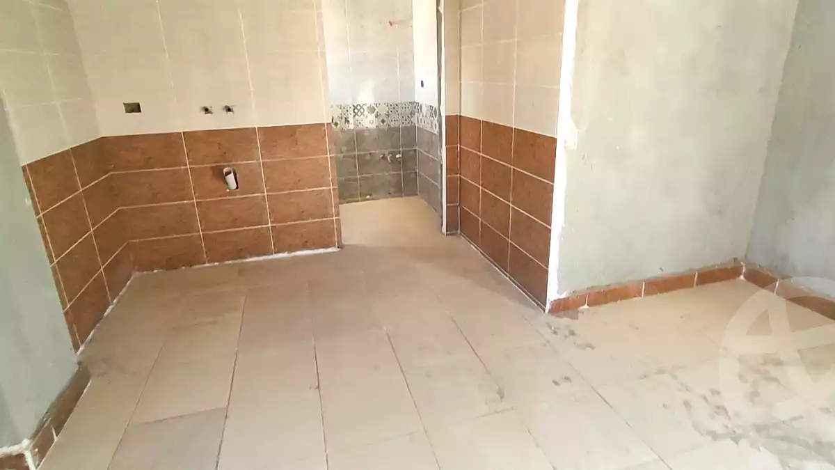 https://aqarmap.com.eg/en/listing/7013366-for-sale-cairo-new-administrative-capital-r7-capital-flowers-compound